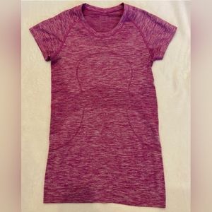 Lululemon Swiftly Tech Short Sleeve Shirt Size 6 in Magenta Pink